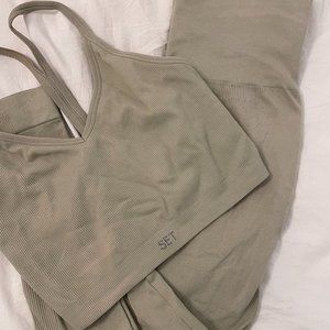 CHAI SET ACTIVE set - rare find! size S-M and M-L